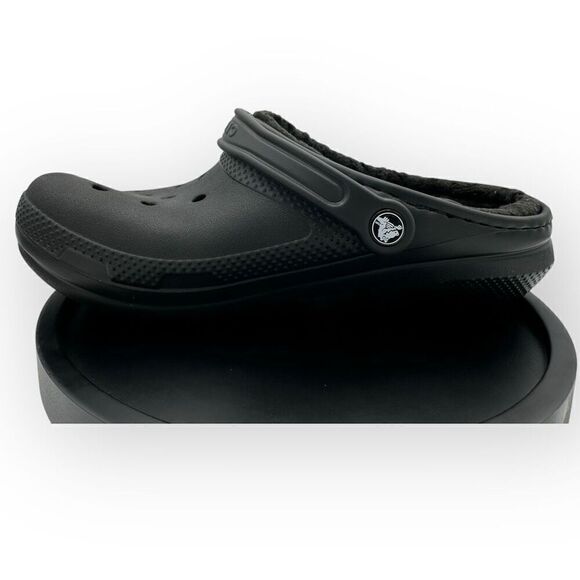 NWOT Black lined classic Crocs Mens Size 8 womens size 10 - Picture 4 of 9